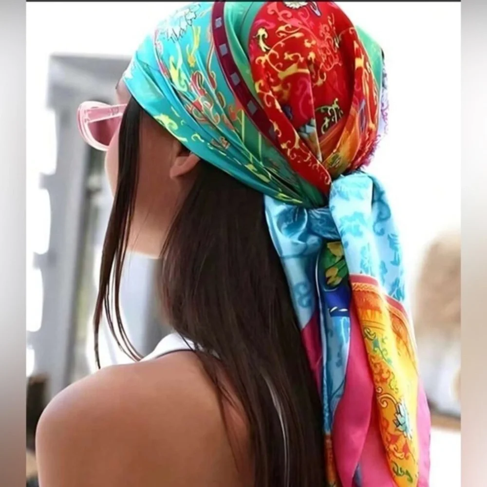 ✨NEW Vibrant Pink and Blue Scarf